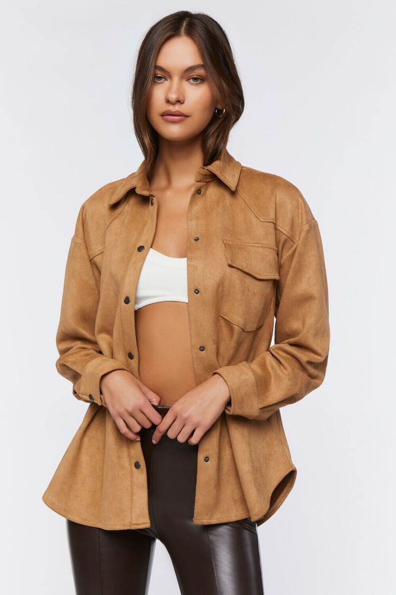 Kiana Carroll featured in  the Forever 21 catalogue for Autumn/Winter 2022