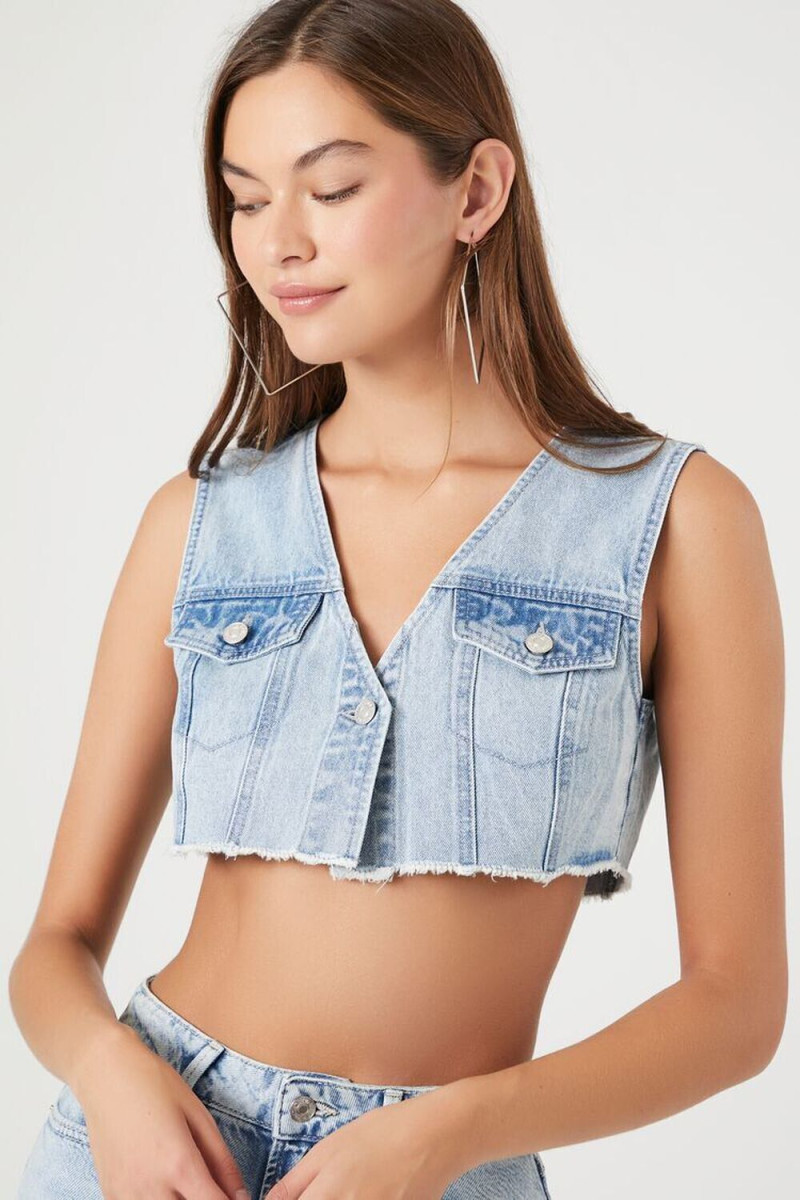 Kiana Carroll featured in  the Forever 21 catalogue for Spring/Summer 2024