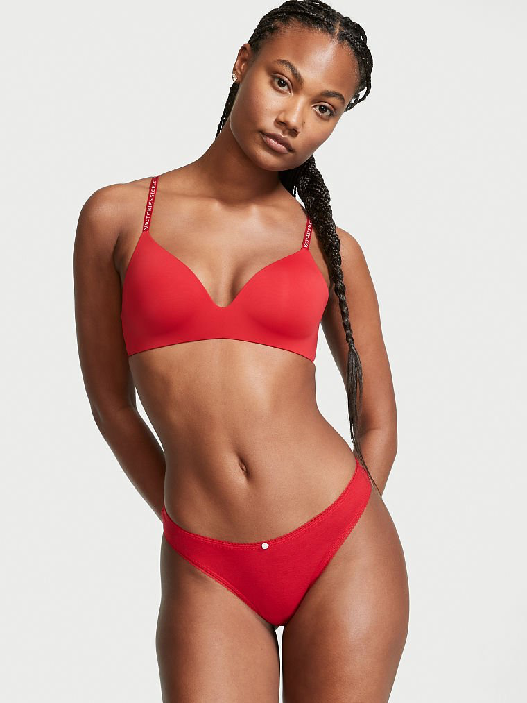 Ange-Marie Moutambou featured in  the Victoria\'s Secret catalogue for Spring/Summer 2022