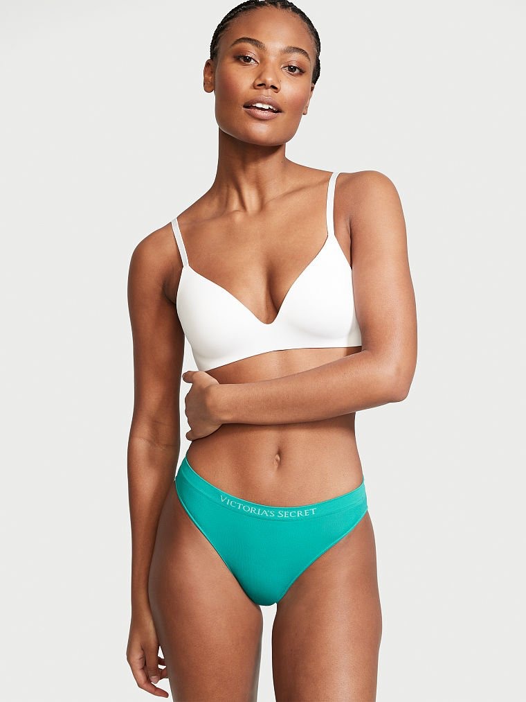 Ange-Marie Moutambou featured in  the Victoria\'s Secret catalogue for Spring/Summer 2022