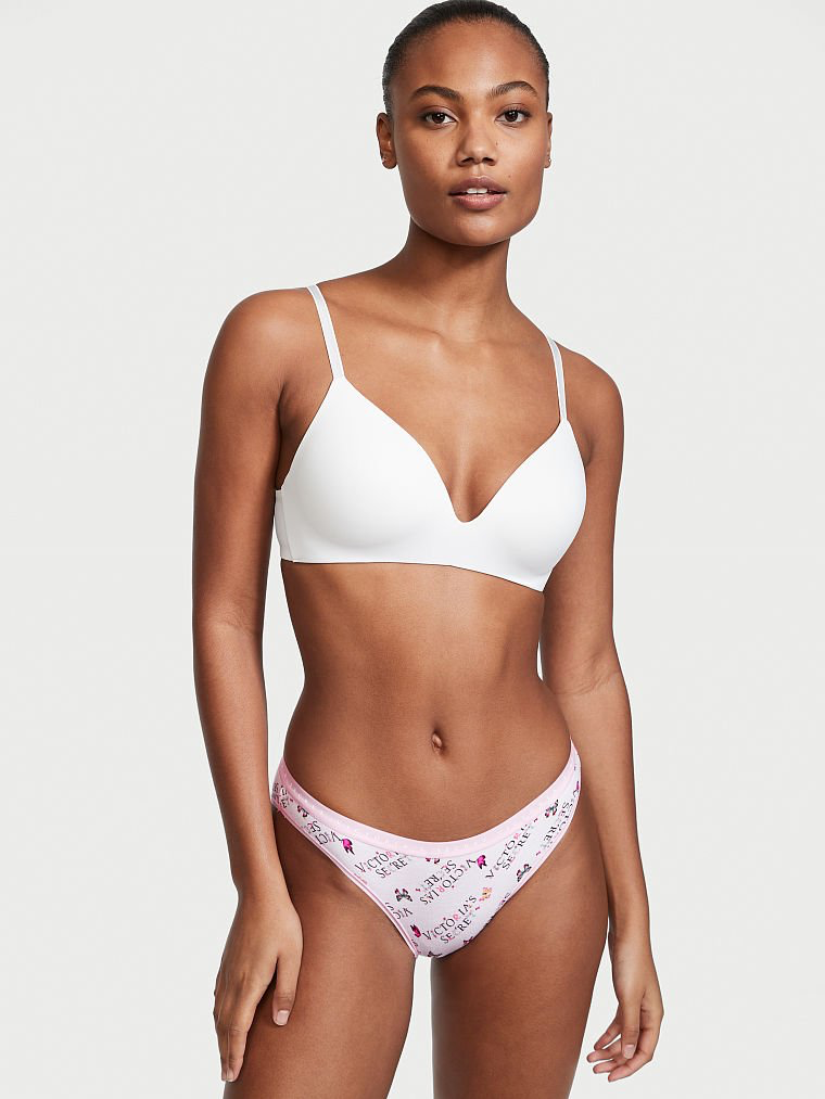 Ange-Marie Moutambou featured in  the Victoria\'s Secret catalogue for Spring/Summer 2022