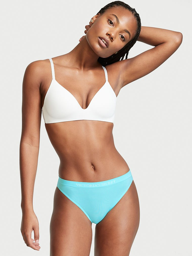 Ange-Marie Moutambou featured in  the Victoria\'s Secret catalogue for Spring/Summer 2022