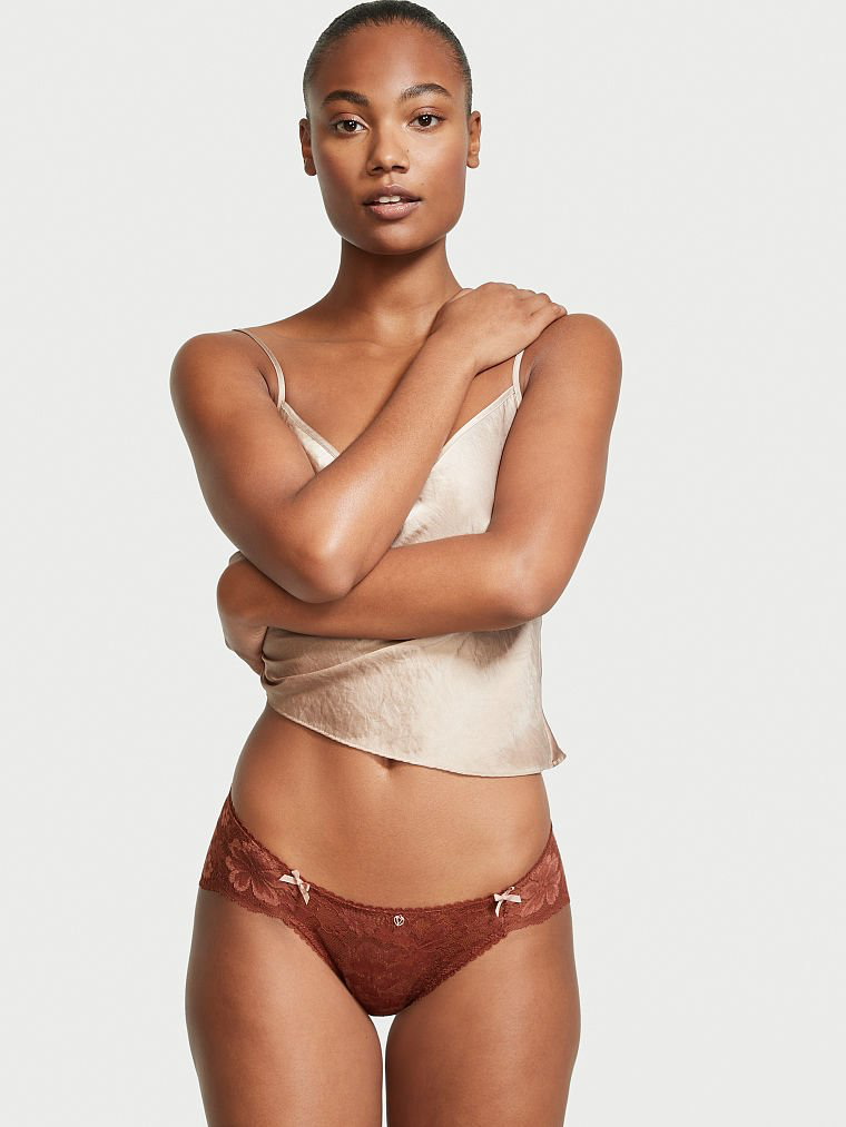 Ange-Marie Moutambou featured in  the Victoria\'s Secret catalogue for Spring/Summer 2022