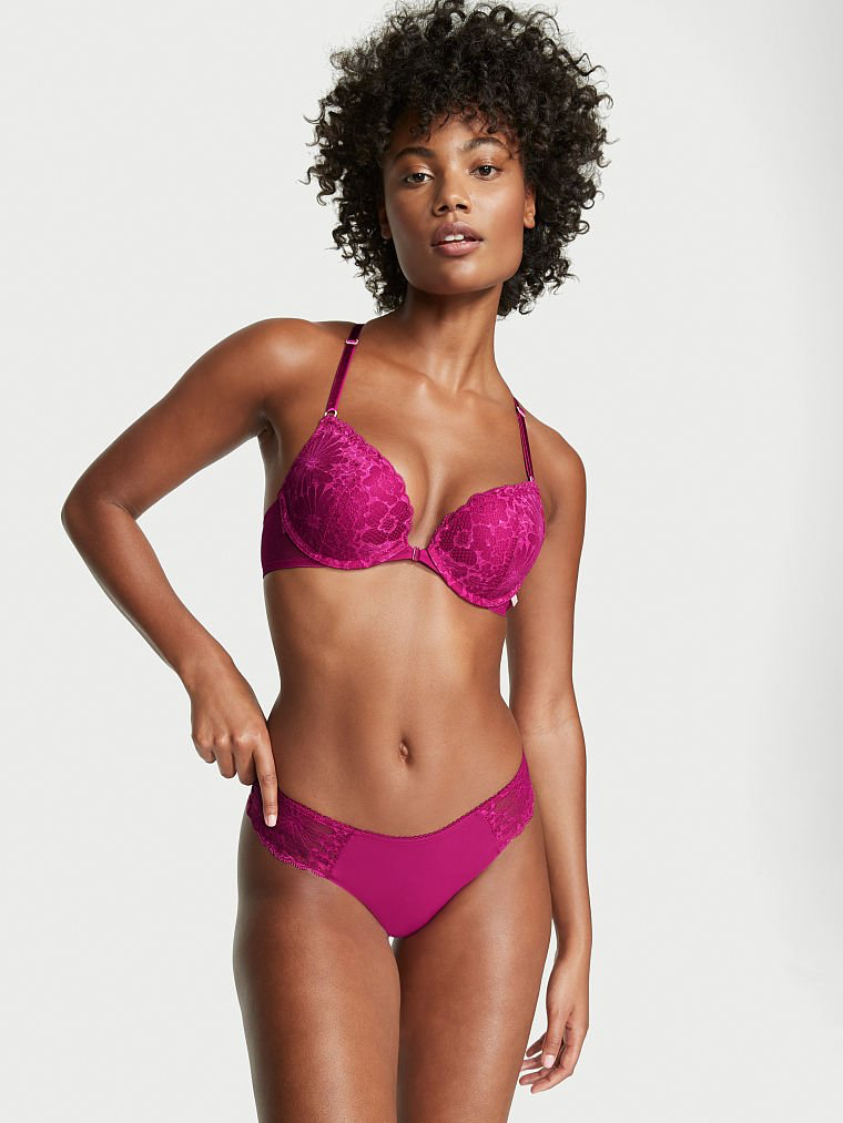 Ange-Marie Moutambou featured in  the Victoria\'s Secret catalogue for Spring/Summer 2022