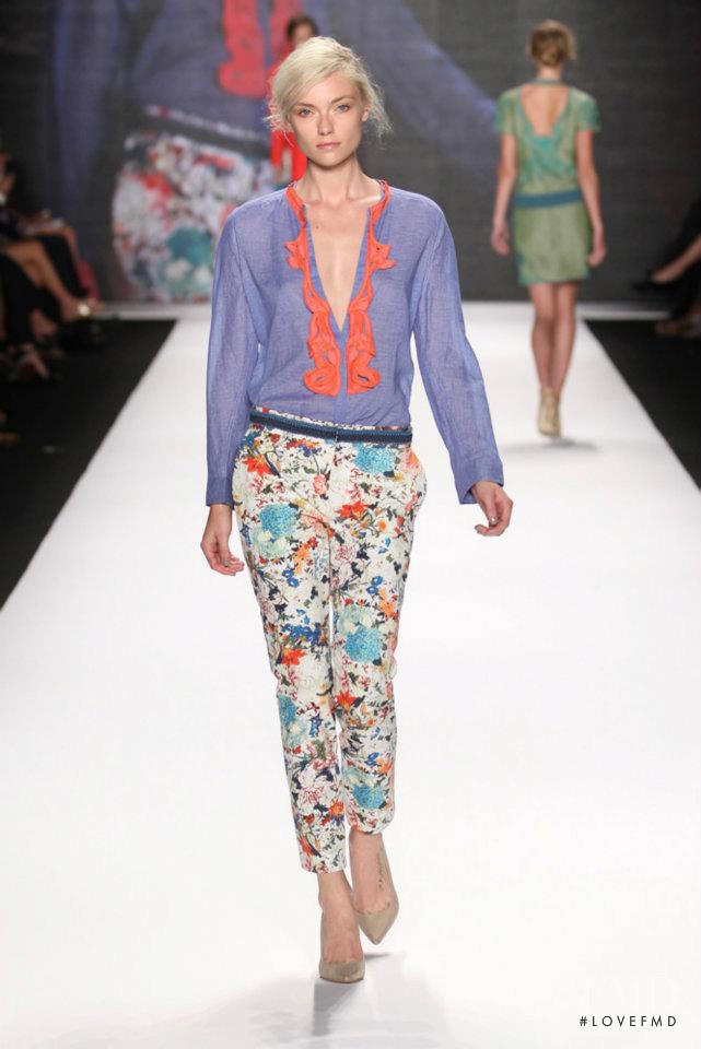 Vivienne Tam fashion show for Spring/Summer 2012