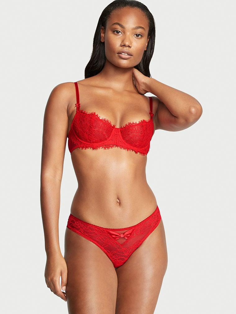 Ange-Marie Moutambou featured in  the Victoria\'s Secret catalogue for Autumn/Winter 2022