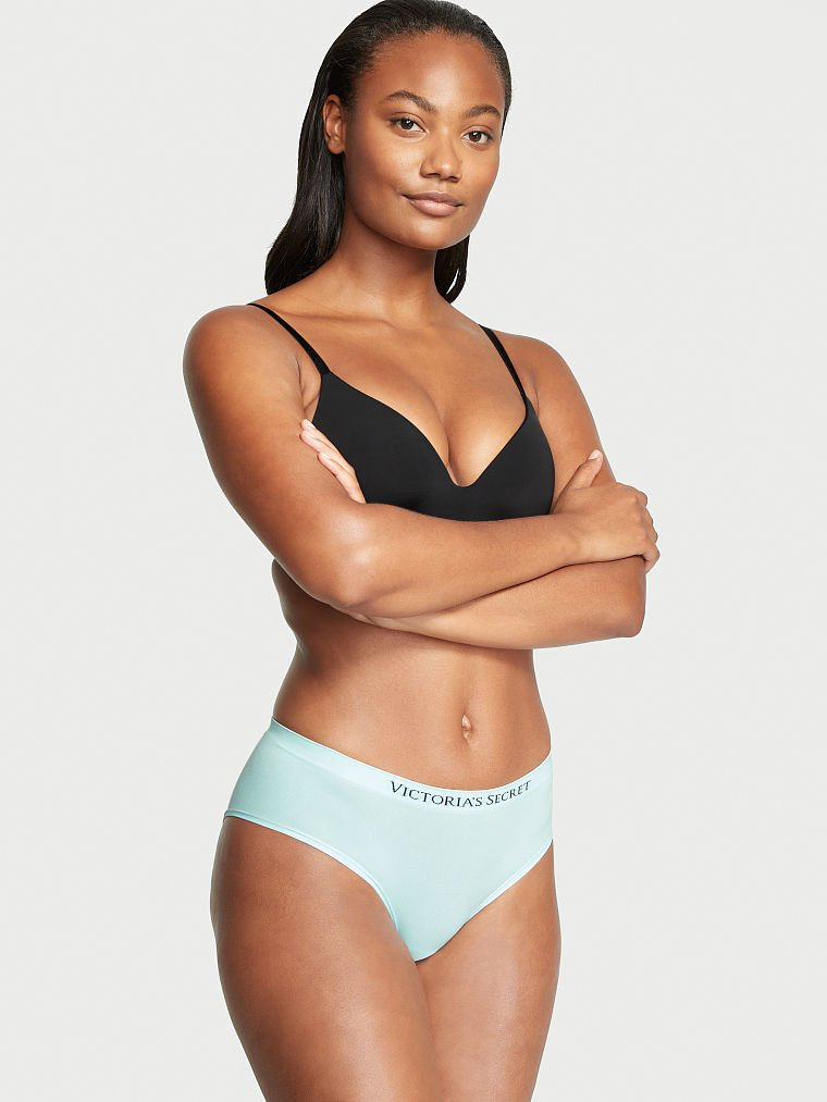 Ange-Marie Moutambou featured in  the Victoria\'s Secret catalogue for Autumn/Winter 2022