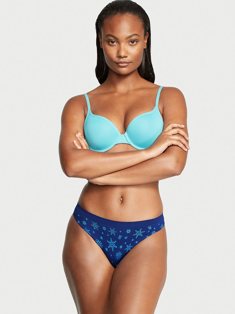 Ange-Marie Moutambou featured in  the Victoria\'s Secret catalogue for Autumn/Winter 2022