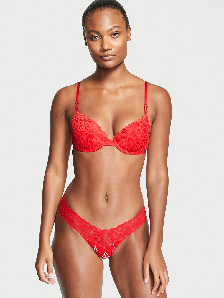 Ange-Marie Moutambou featured in  the Victoria\'s Secret catalogue for Autumn/Winter 2022