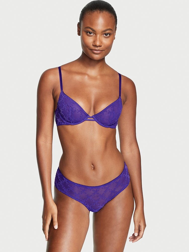 Ange-Marie Moutambou featured in  the Victoria\'s Secret catalogue for Autumn/Winter 2022