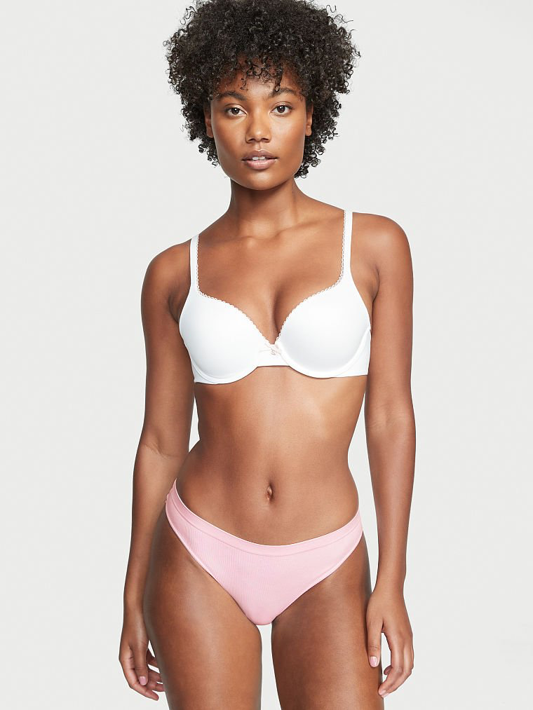 Ange-Marie Moutambou featured in  the Victoria\'s Secret catalogue for Autumn/Winter 2022