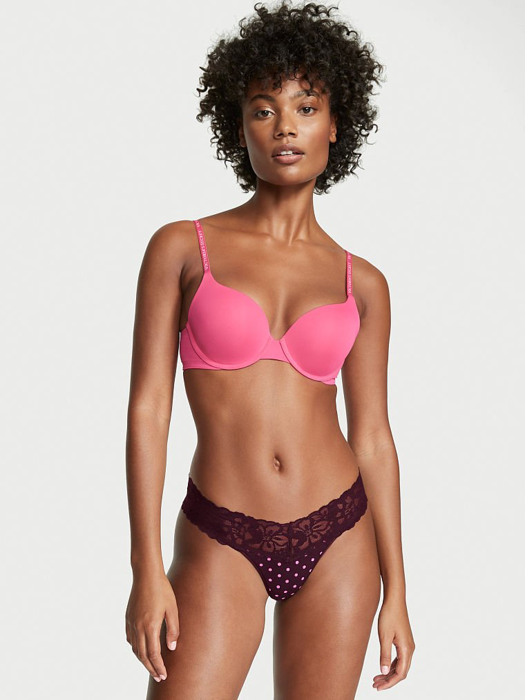 Ange-Marie Moutambou featured in  the Victoria\'s Secret catalogue for Autumn/Winter 2022