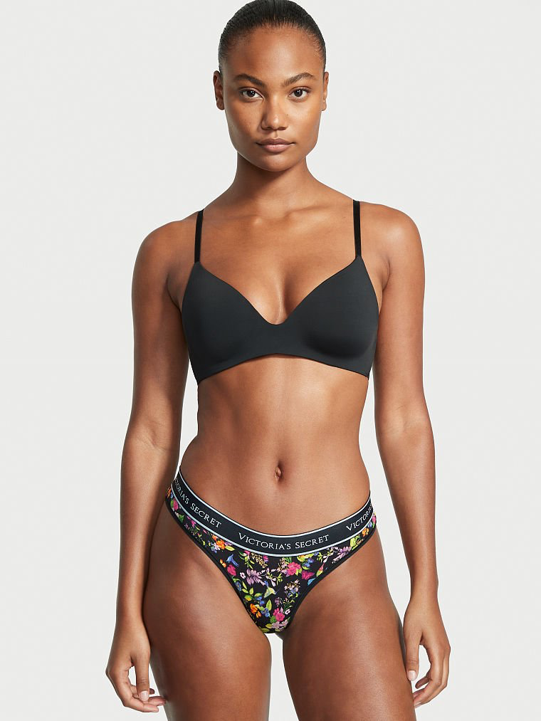 Ange-Marie Moutambou featured in  the Victoria\'s Secret catalogue for Autumn/Winter 2022