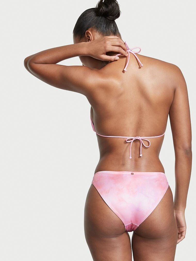 Ange-Marie Moutambou featured in  the Victoria\'s Secret Swim catalogue for Spring/Summer 2023