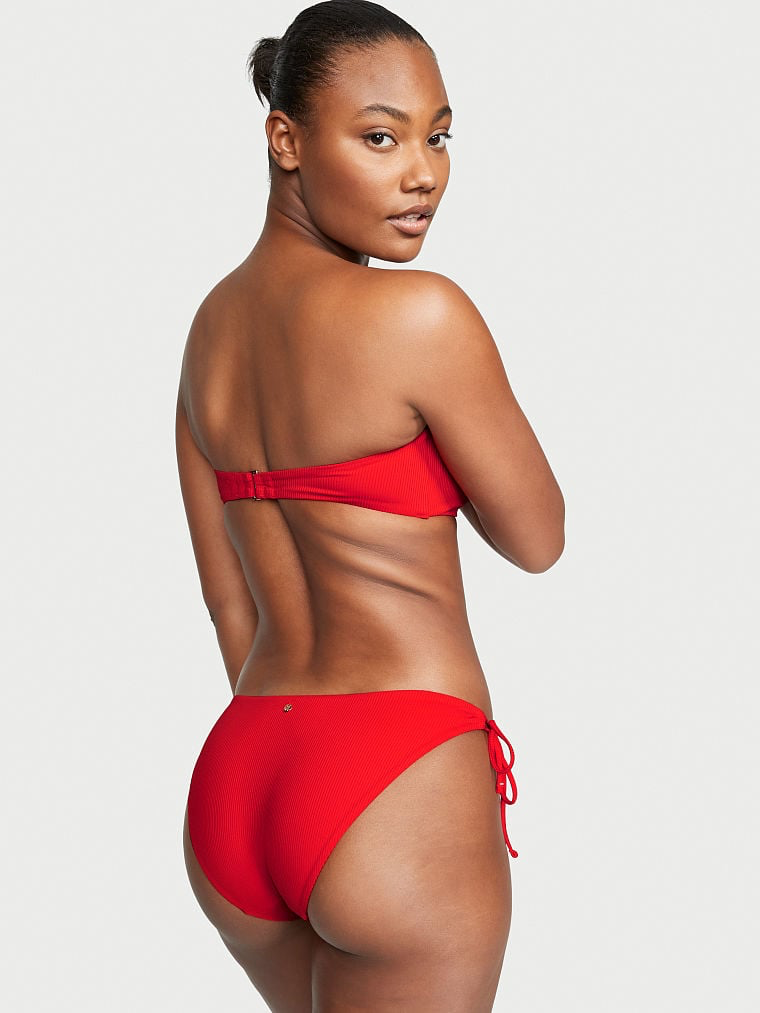 Ange-Marie Moutambou featured in  the Victoria\'s Secret Swim catalogue for Spring/Summer 2023