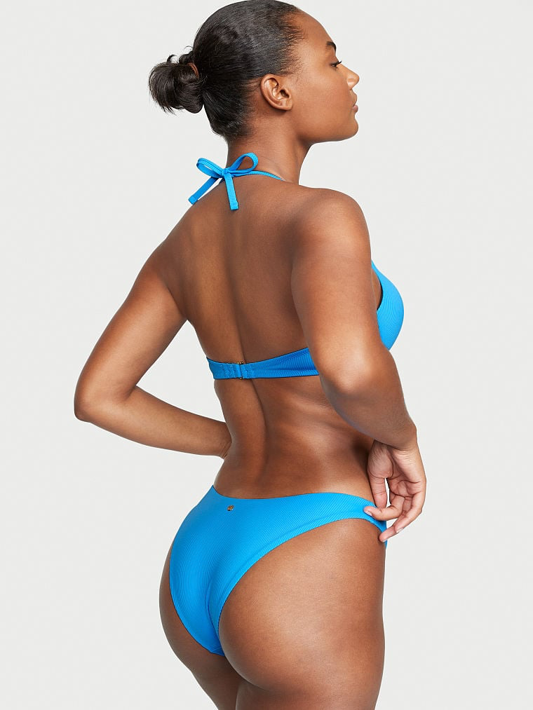 Ange-Marie Moutambou featured in  the Victoria\'s Secret Swim catalogue for Spring/Summer 2023