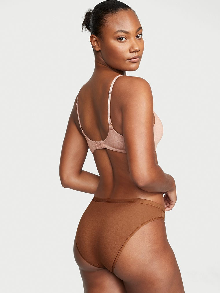 Ange-Marie Moutambou featured in  the Victoria\'s Secret catalogue for Spring/Summer 2023