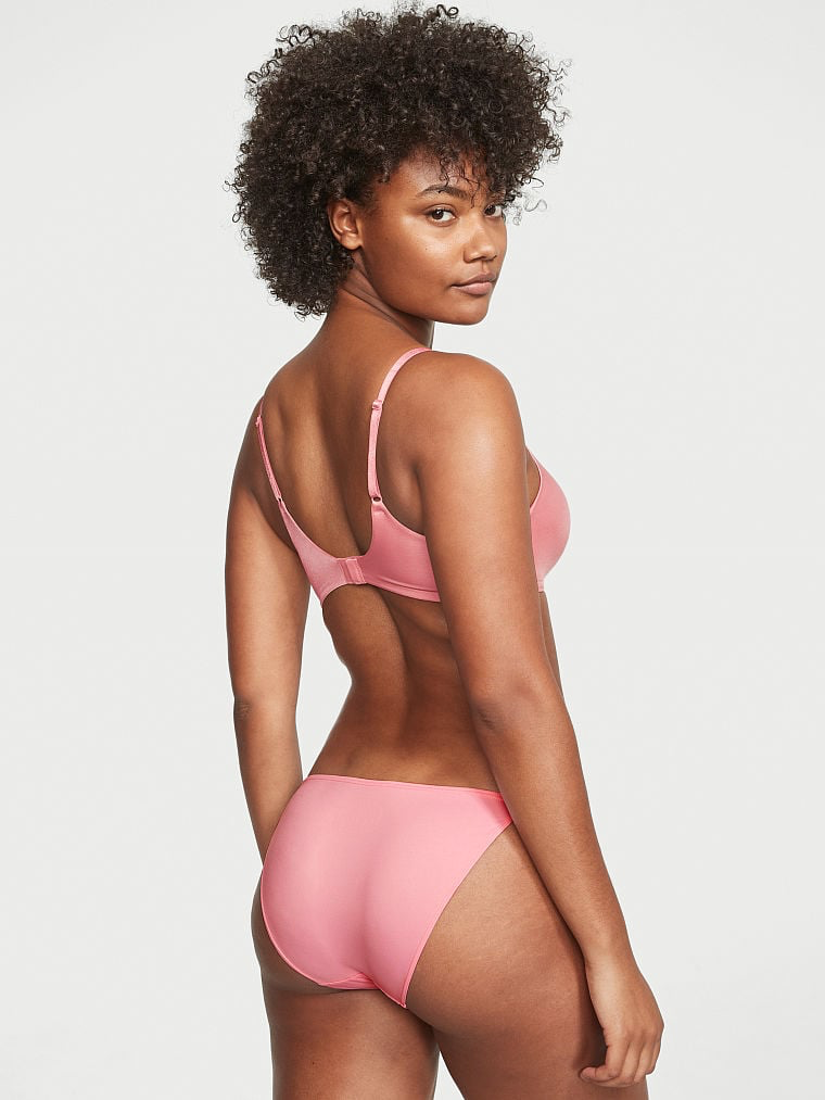 Ange-Marie Moutambou featured in  the Victoria\'s Secret catalogue for Spring/Summer 2023