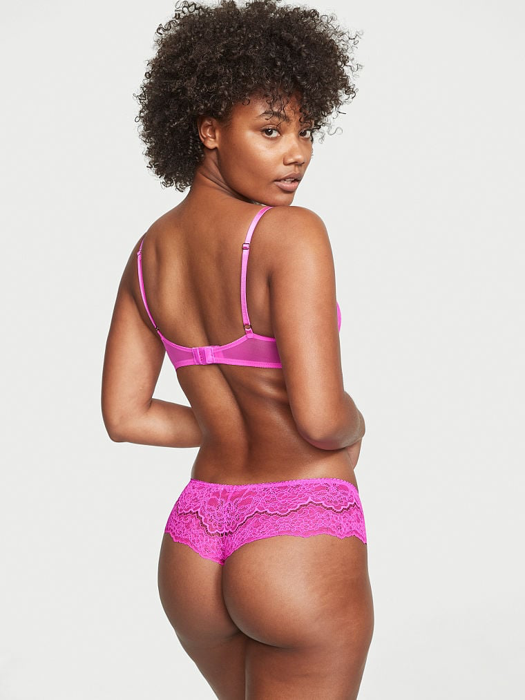 Ange-Marie Moutambou featured in  the Victoria\'s Secret catalogue for Spring/Summer 2023