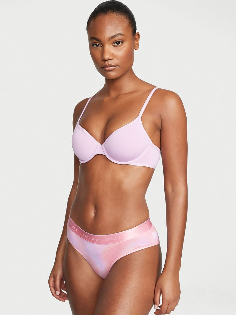 Ange-Marie Moutambou featured in  the Victoria\'s Secret catalogue for Spring/Summer 2023