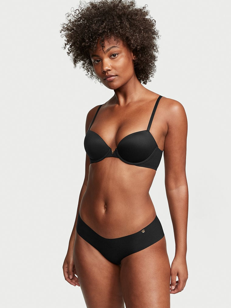 Ange-Marie Moutambou featured in  the Victoria\'s Secret catalogue for Spring/Summer 2023