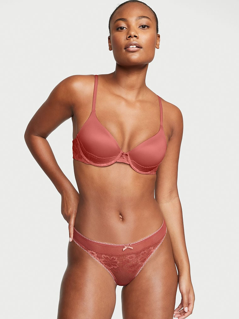 Ange-Marie Moutambou featured in  the Victoria\'s Secret catalogue for Spring/Summer 2023