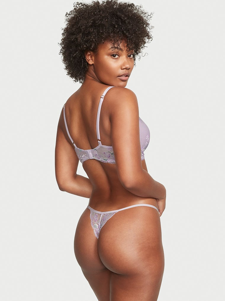 Ange-Marie Moutambou featured in  the Victoria\'s Secret catalogue for Spring/Summer 2023