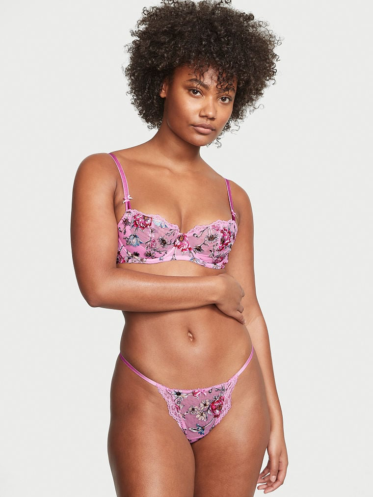 Ange-Marie Moutambou featured in  the Victoria\'s Secret catalogue for Spring/Summer 2023