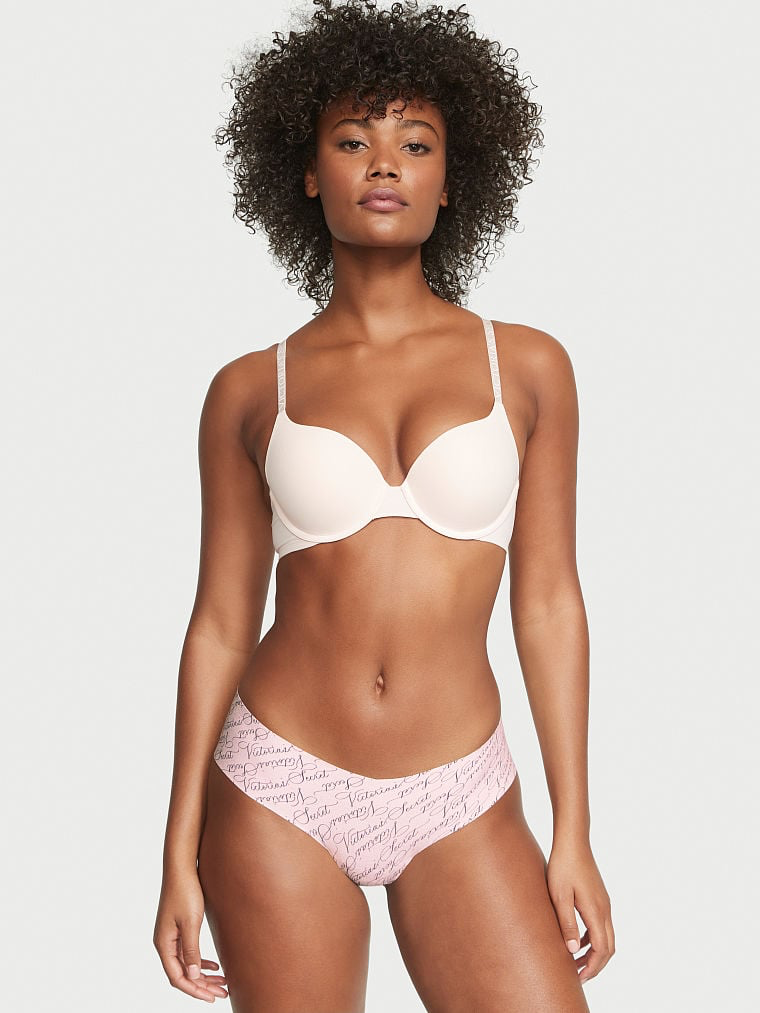 Ange-Marie Moutambou featured in  the Victoria\'s Secret catalogue for Spring/Summer 2023