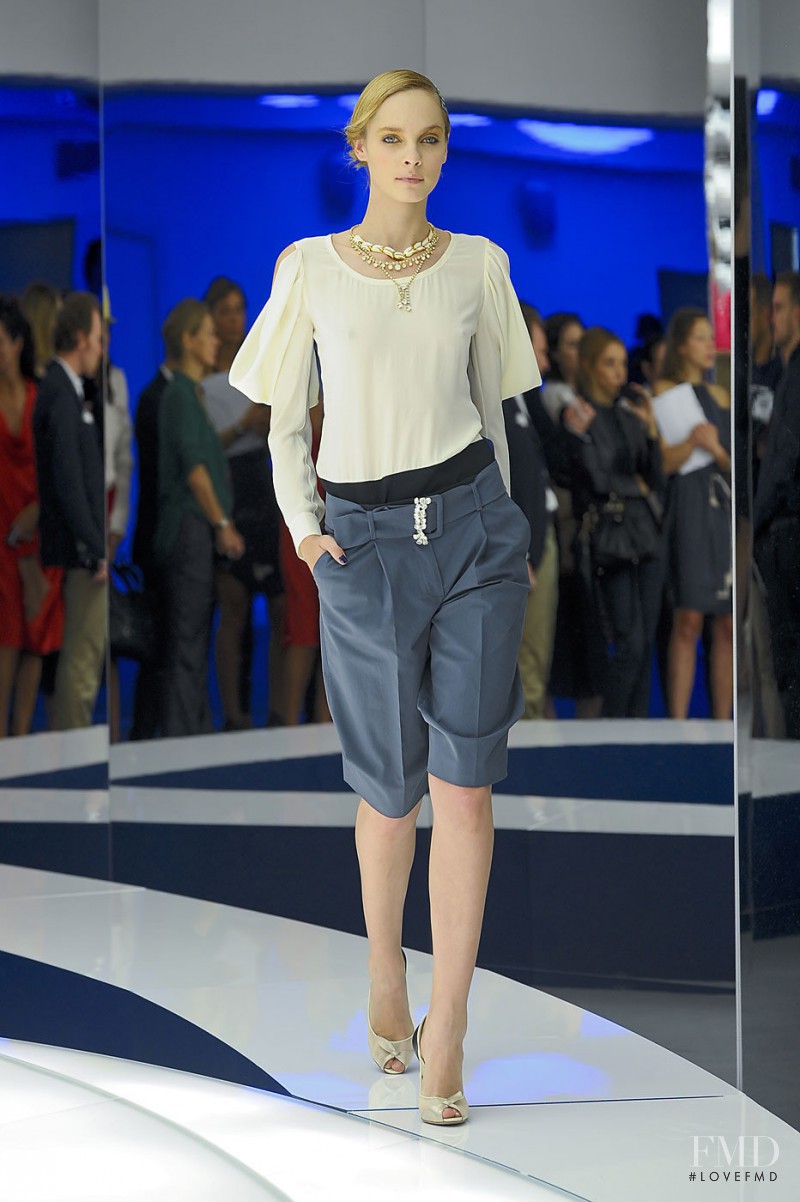 Vionnet fashion show for Spring/Summer 2012