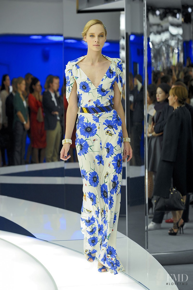 Vionnet fashion show for Spring/Summer 2012