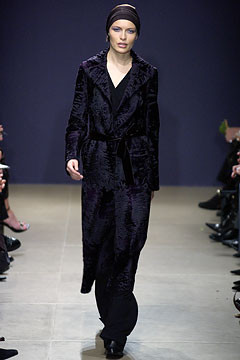 Jil Sander fashion show for Autumn/Winter 2002