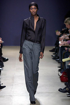 Jil Sander fashion show for Autumn/Winter 2002