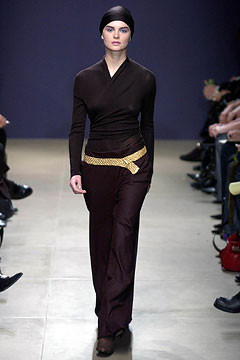 Jil Sander fashion show for Autumn/Winter 2002