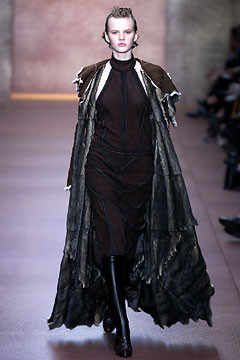 Fendi fashion show for Autumn/Winter 2002