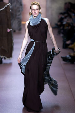 Fendi fashion show for Autumn/Winter 2002