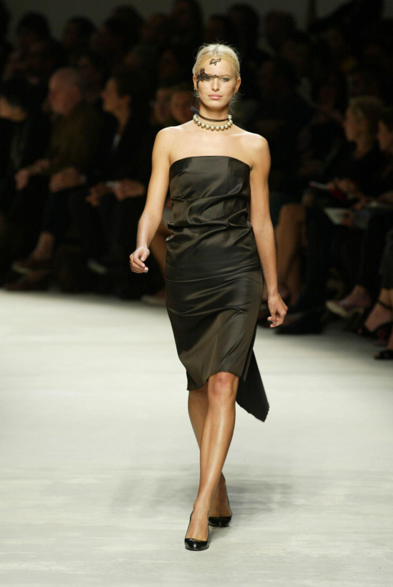 Karolina Kurkova featured in  the Lanvin fashion show for Spring/Summer 2004