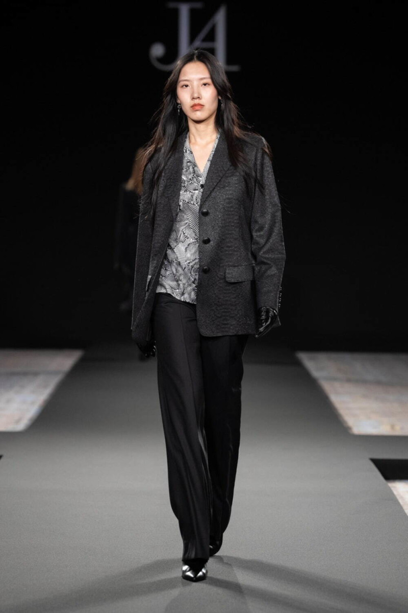 Jun Ashida fashion show for Autumn/Winter 2024