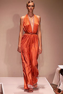 Bill Blass fashion show for Spring/Summer 2002