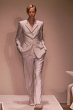 Bill Blass fashion show for Spring/Summer 2002