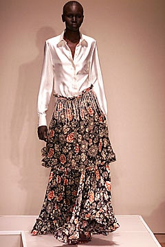 Bill Blass fashion show for Spring/Summer 2002