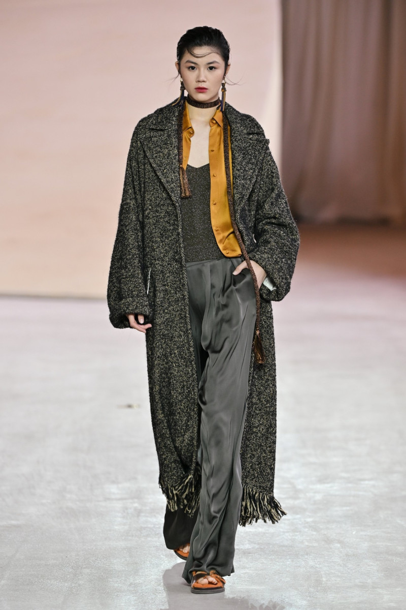 momoni fashion show for Autumn/Winter 2024