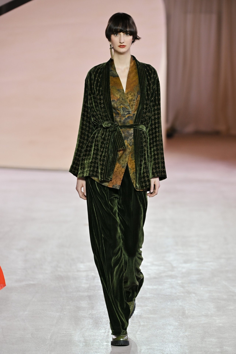 momoni fashion show for Autumn/Winter 2024