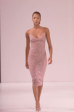 Vera Wang fashion show for Spring/Summer 2000