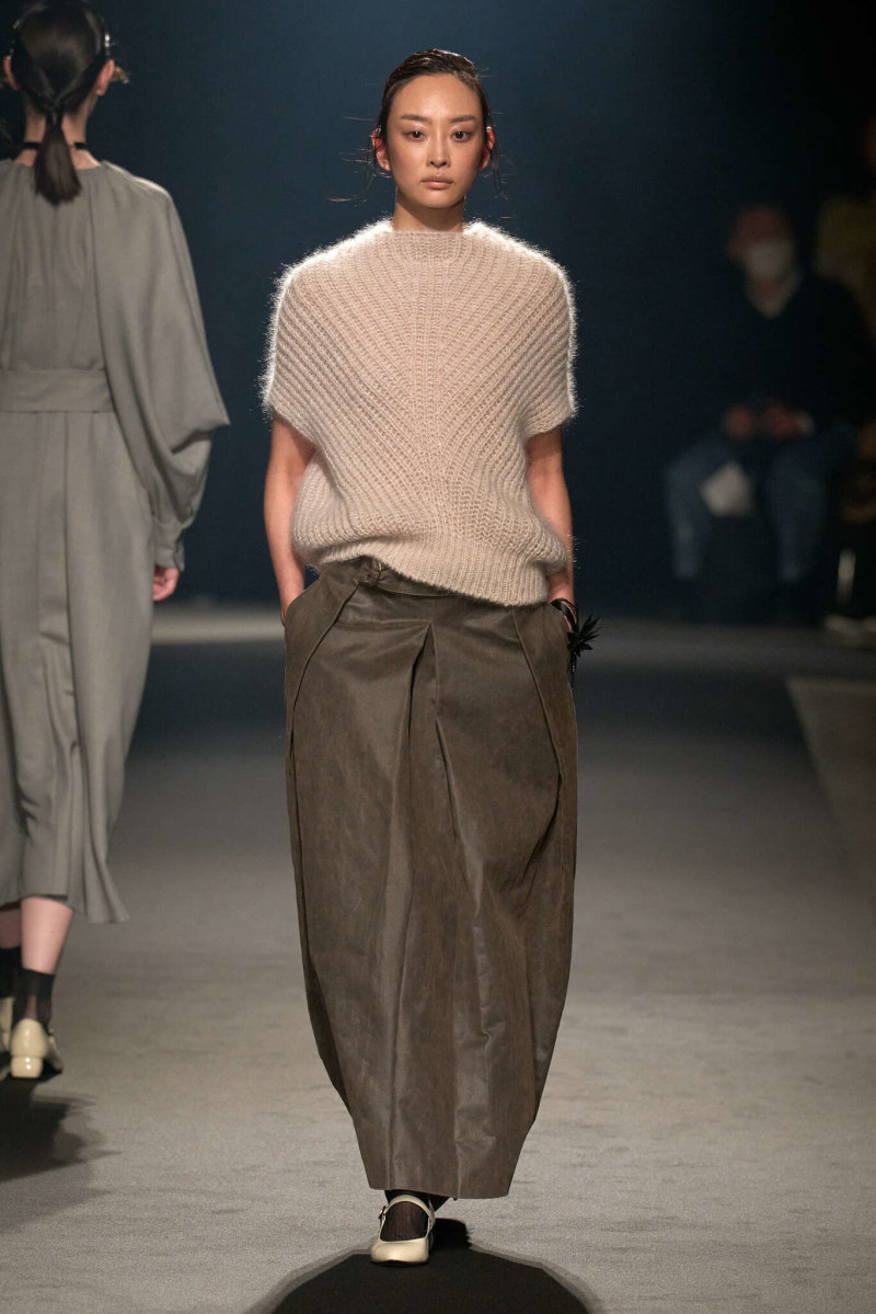 support surface fashion show for Autumn/Winter 2024
