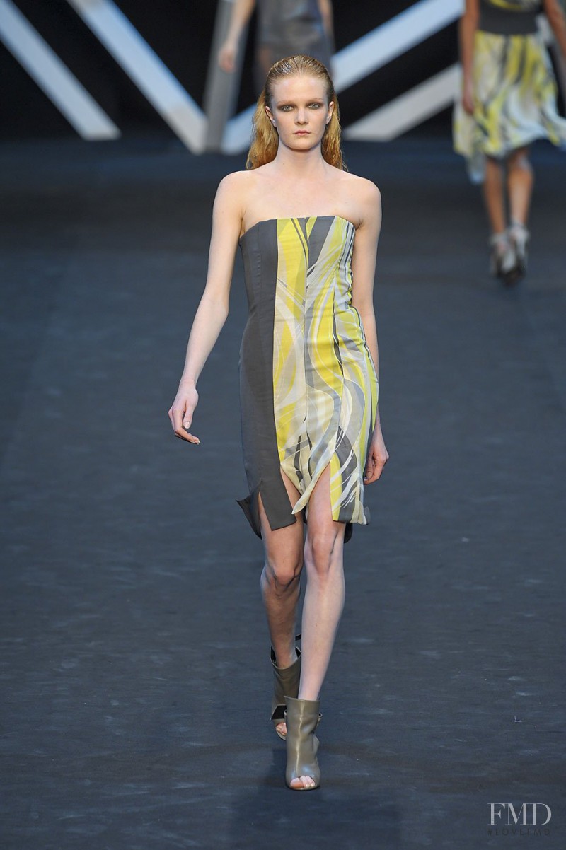 Guy Laroche fashion show for Spring/Summer 2012