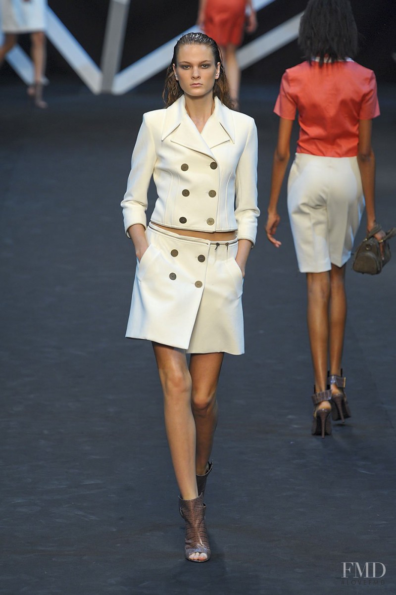 Guy Laroche fashion show for Spring/Summer 2012