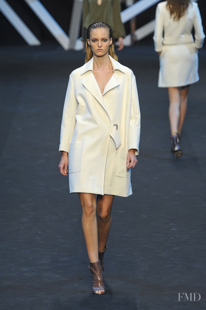 Guy Laroche fashion show for Spring/Summer 2012