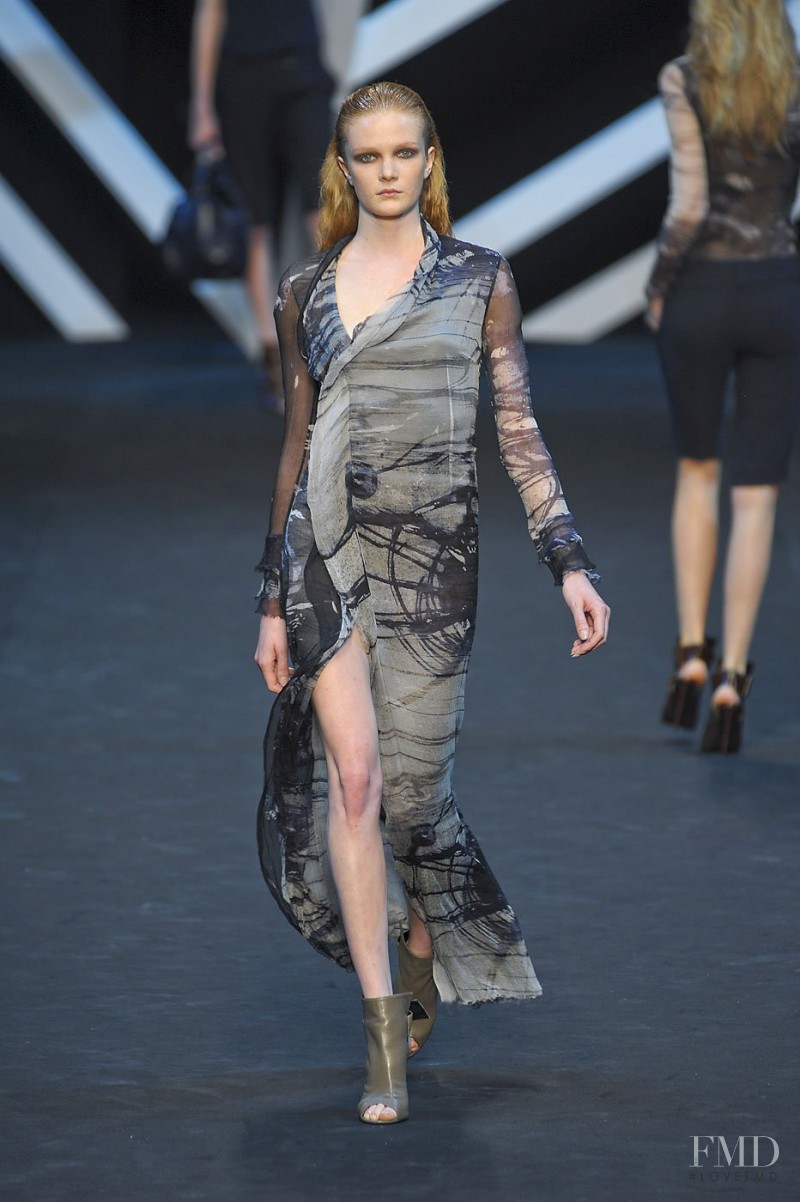 Guy Laroche fashion show for Spring/Summer 2012
