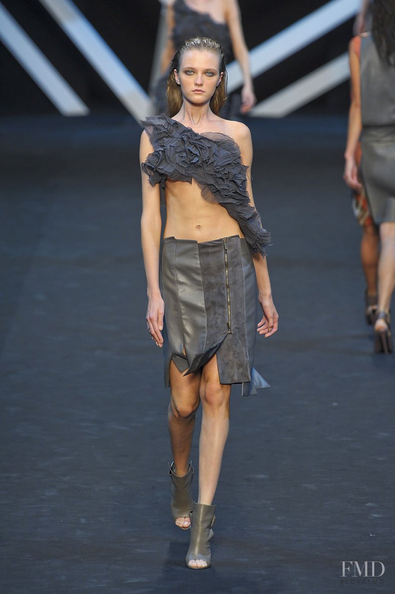 Guy Laroche fashion show for Spring/Summer 2012